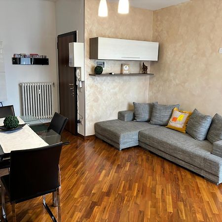 La Casa Di Ambra Lejlighed Limbiate Eksteriør billede